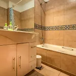 Mango 25 Bahia Del Duque * 阿德耶